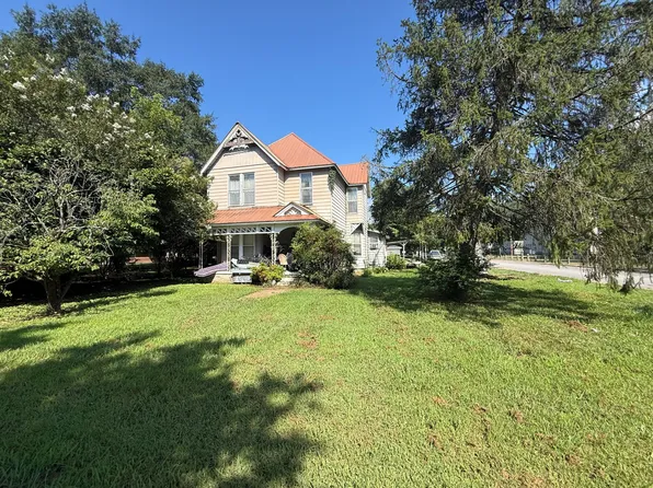 1700 Marion Ave, South Pittsburg, TN 37380