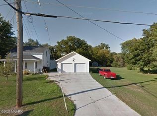 500 E Water St, Greenville, MI 48838