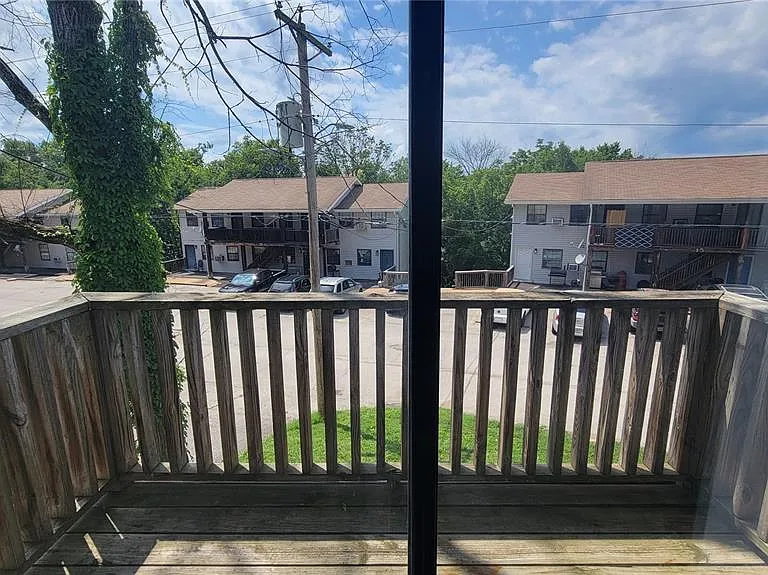 1731 Bridleton Woods #E — Photo 10