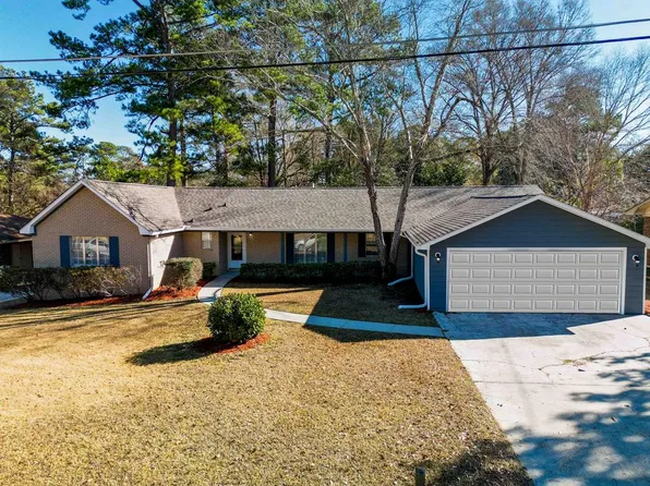 3745 Harvard Ave, Laurel, MS 39440