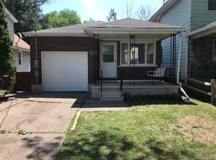 2969 McKoon Ave, Niagara Falls, NY 14305