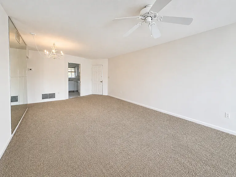 331 Tequesta Dr #221 — Photo 2