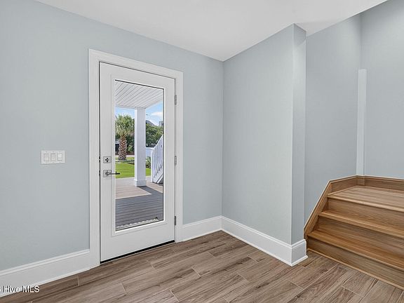 4th image of 1350 S Fort Fisher Boulevard