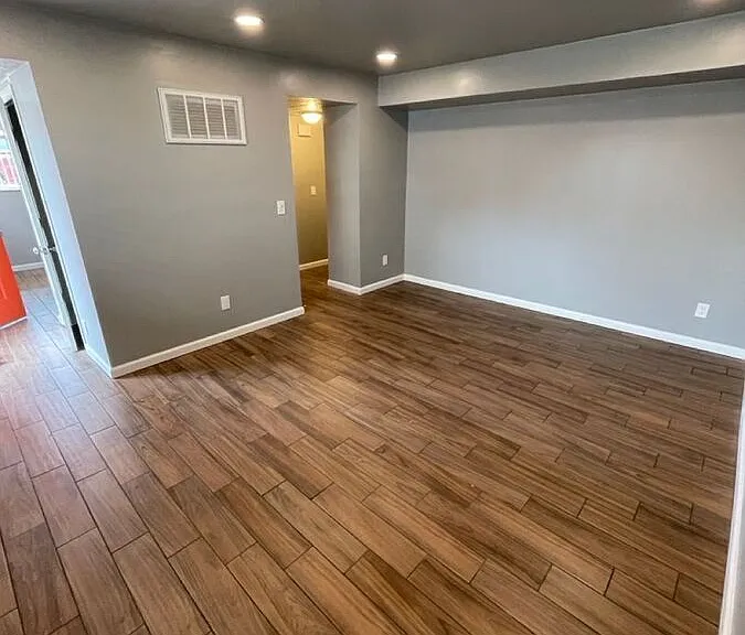 301 W Center St #301 — Photo 8