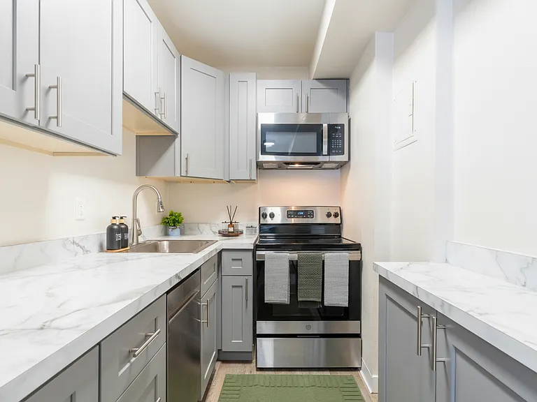Stockbridge Apartment Homes — Photo 16