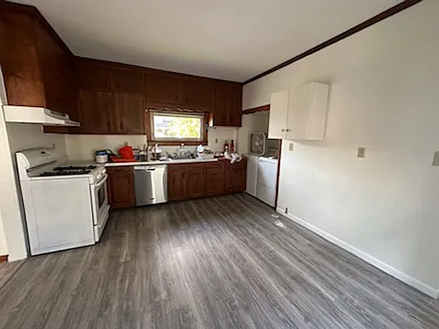 1607 East St #1 — Photo 4