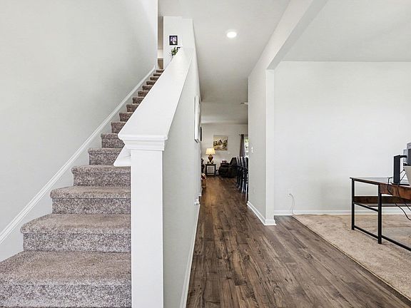 3rd image of 3031 Fair Ridge Way