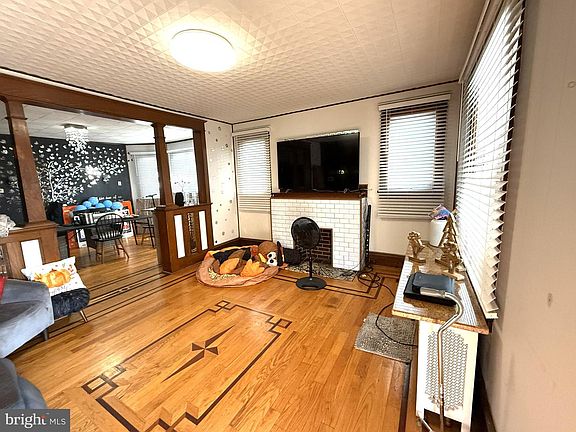 2nd image of 1666 Browning Rd