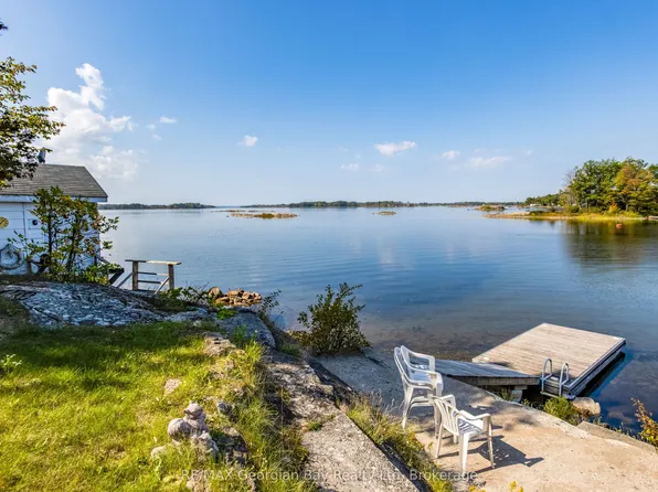 134 Forest Harbour Pkwy, Tay, ON L0K 2C0