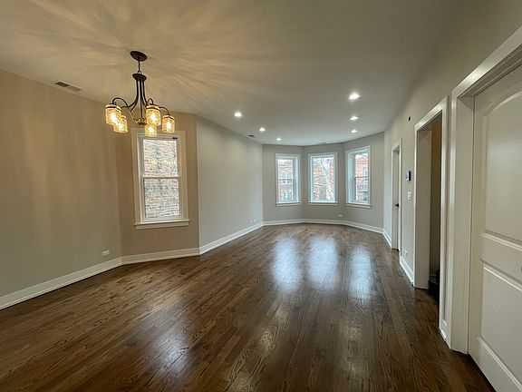 2nd image of 3141 N Ridgeway Ave #2