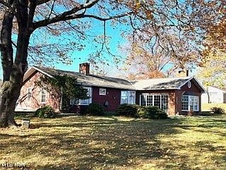 3rd image of 169 Highland Dr
