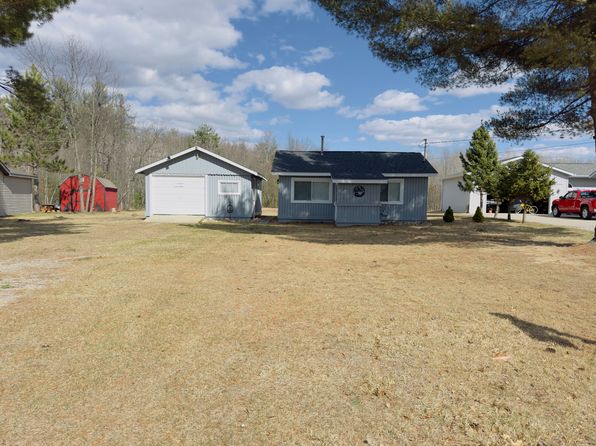 10953 Johnston Blvd, Saint Helen, MI 48656