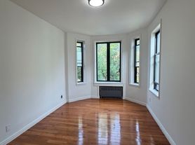 72-28 66th St, Ridgewood, NY
