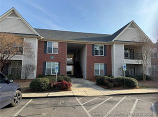 381 Gallery Dr UNIT 201, Spring Lake, NC 28390