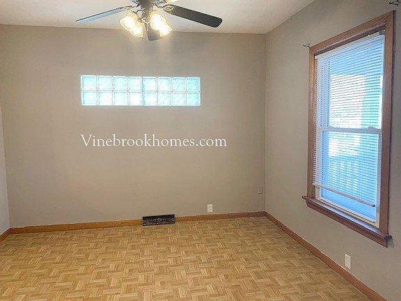 2nd image of 2909 Kincaid Ave