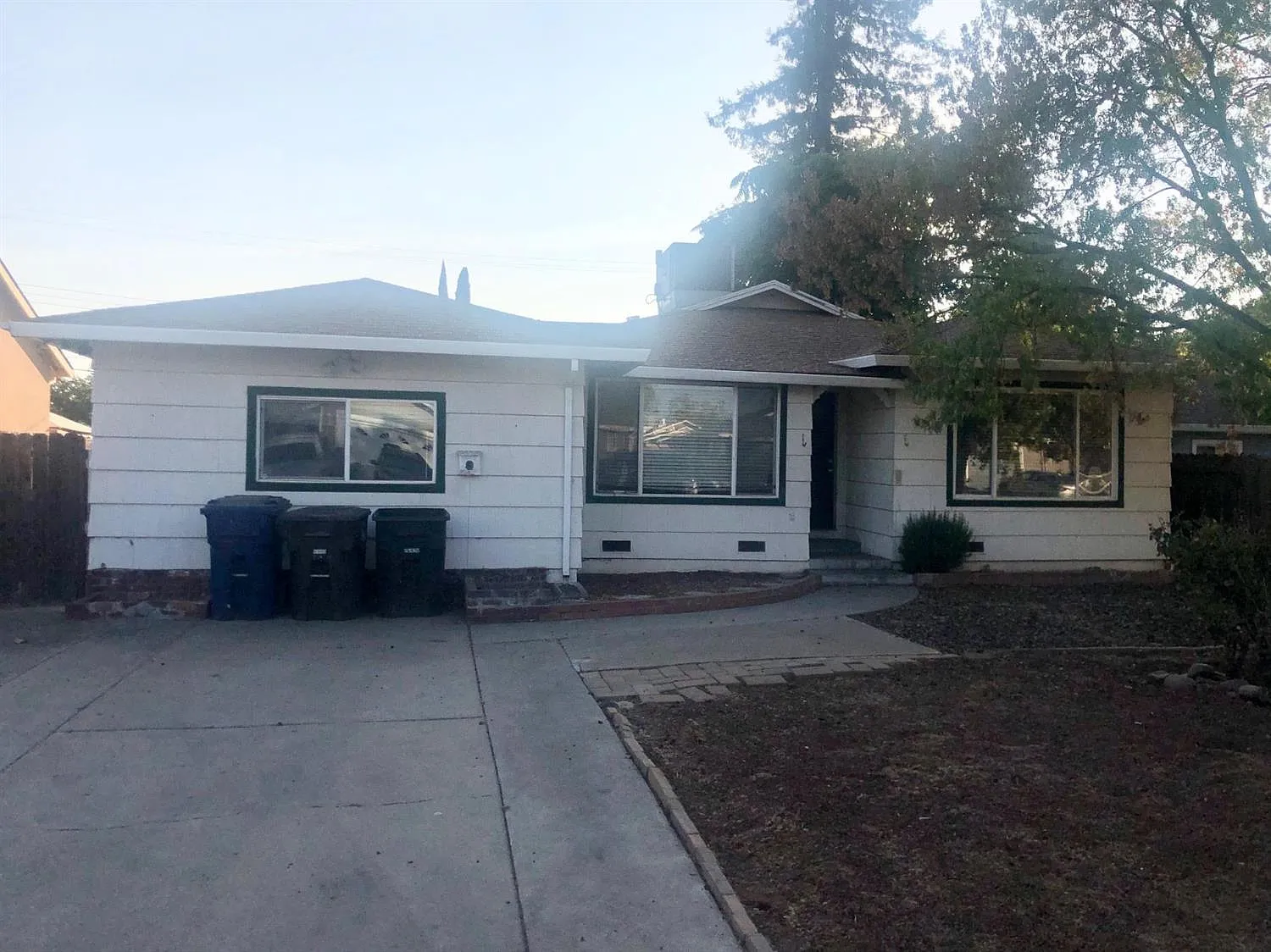 2542 Augibi Way photo 1