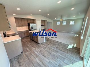 4704 W Oak Ave, Yakima, WA 98903