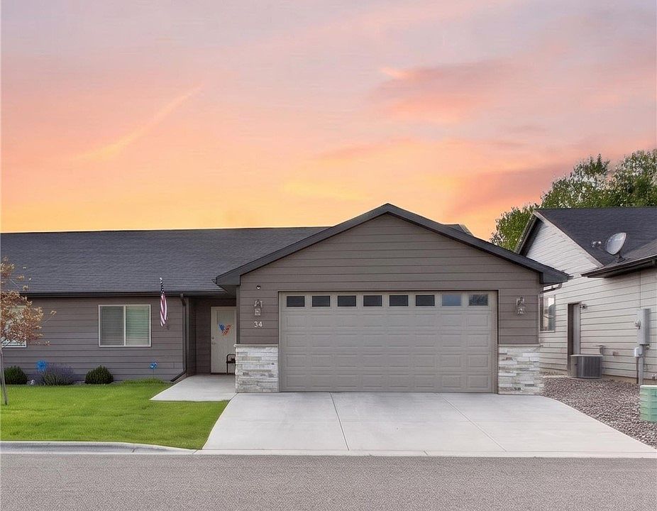 1st image of 34 Twin Pines Ln