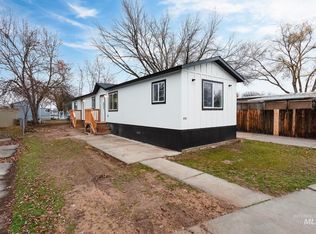 450 W Greenleaf St, Boise, ID 83713