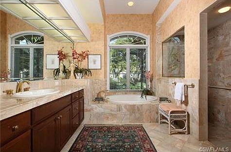 5th image of 3491 Creekview Dr