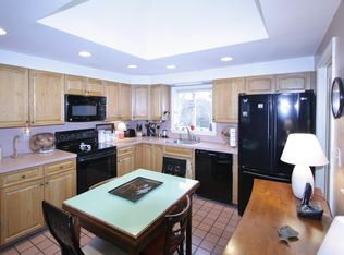 27 Poplar St, Westwood, MA 02090