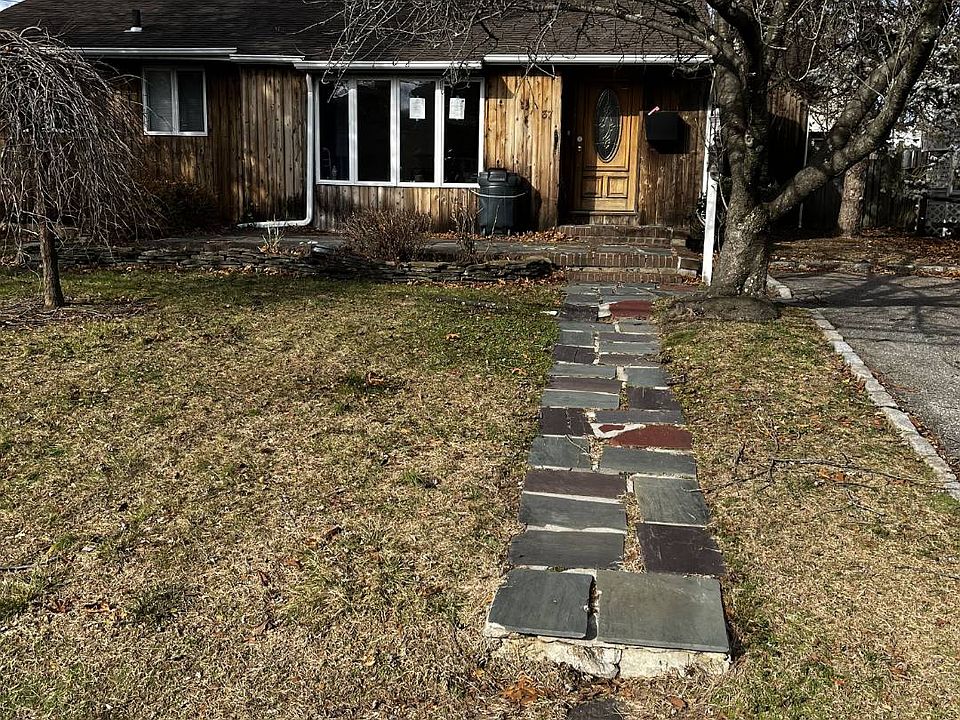 2nd image of 37 Corchaug Ave