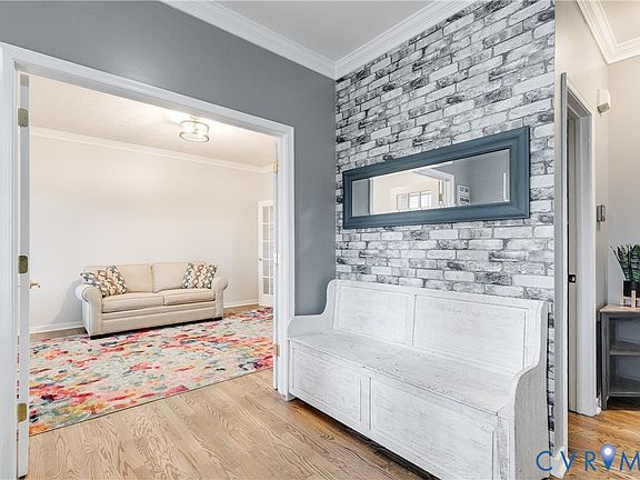 4th image of 10210 Slidingrock Dr