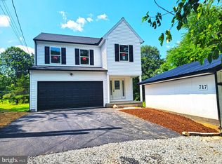 717 Philadelphia Ave, Reading, PA 19607