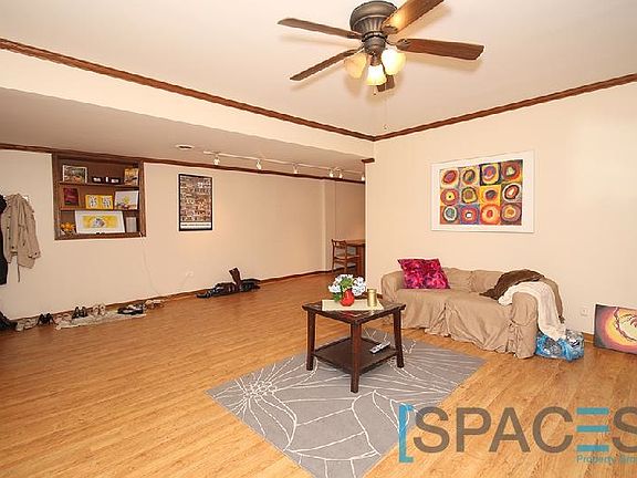 4th image of 3514 N Wilton Ave #Grdn