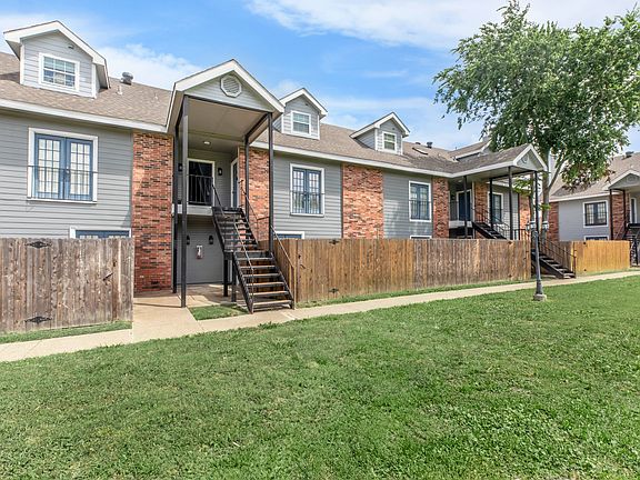 2nd image of 1831 John Arden Dr #75