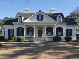 2510 W Doublegate Dr, Albany, GA 31721