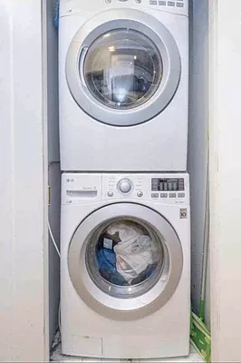 Rented by RealTegrity NY LLC | media 18