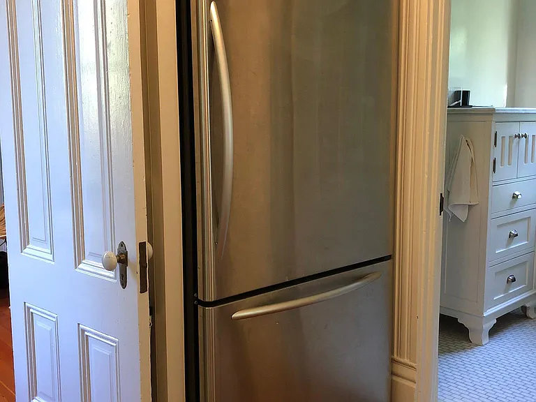 1153 N Avenue 64 — Photo 14