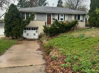6420 Newton Ave S, Richfield, MN 55423