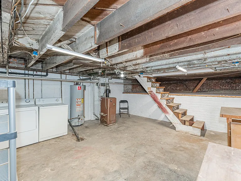 3028 W Leigh St — Photo 21