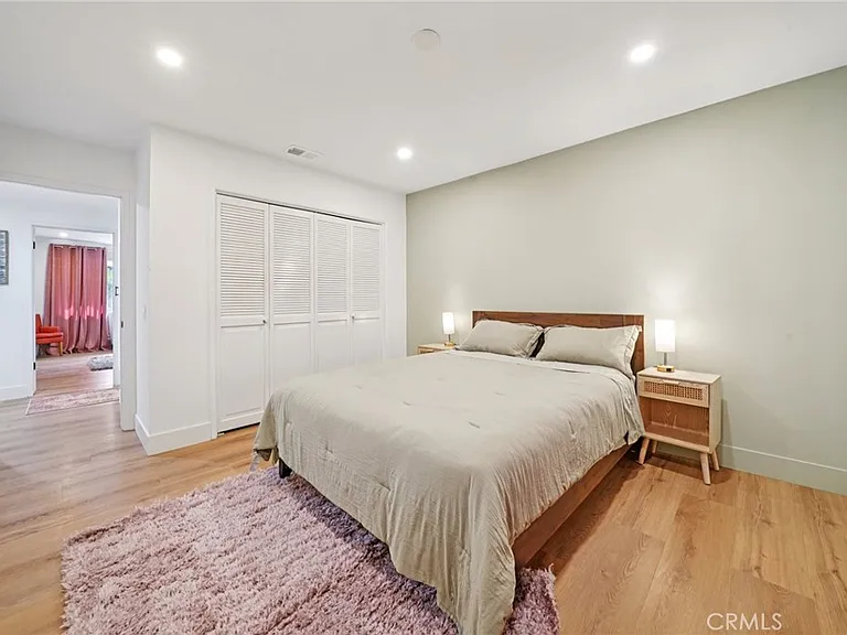 1500 Country Club Dr — Photo 27
