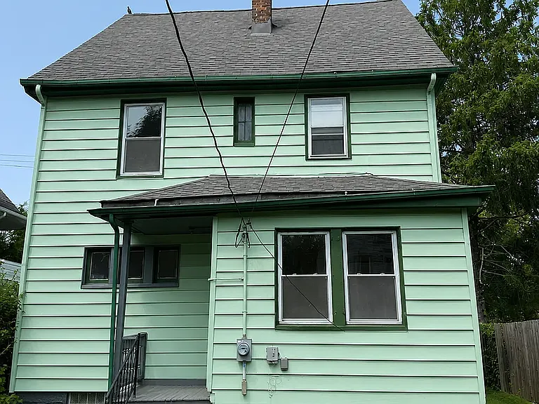 10402 Kempton Ave — Photo 15