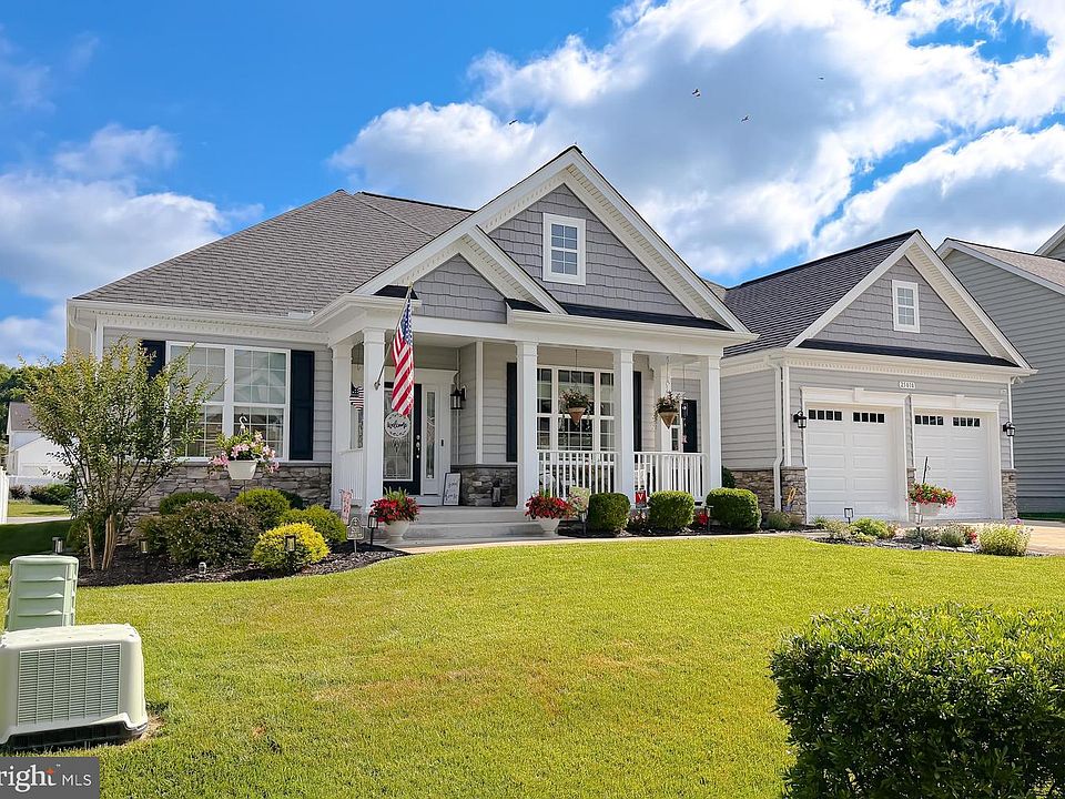 1st image of 25010 Meadowlark Ct