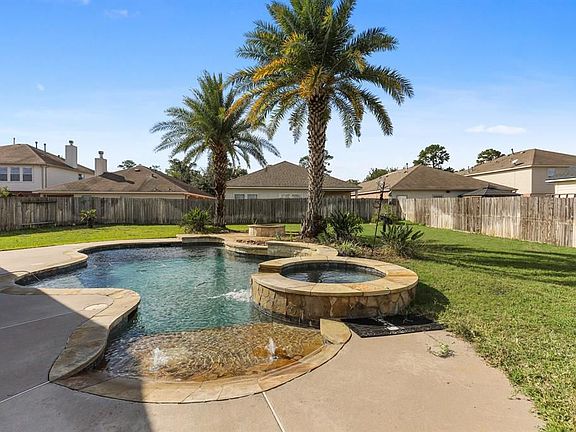 5th image of 10106 Elkwood Glen Ct