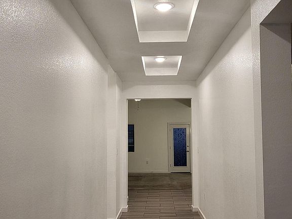 3rd image of 11565 Leonor Duran St