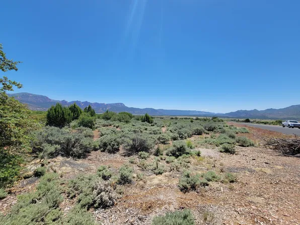 1400 East Rd, New Harmony, UT 84757