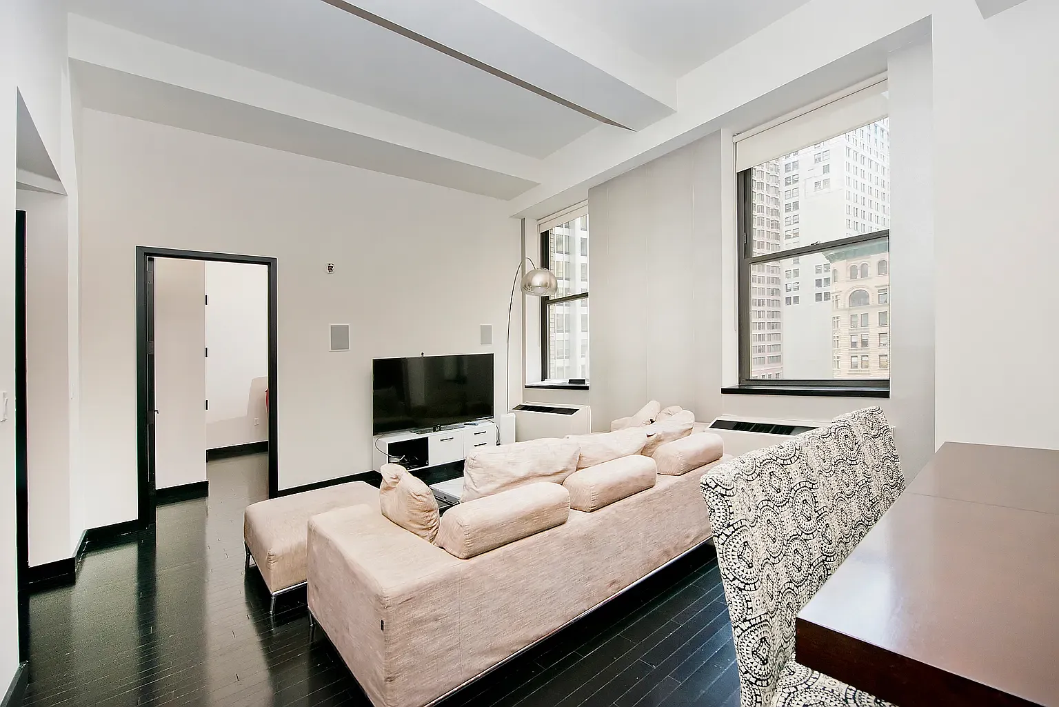 20 Pine Street — Photo 3