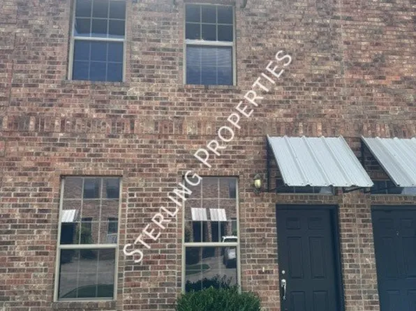 208 Chalmette Dr, Norman, OK