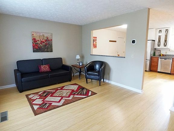 5th image of 7339 Clarion Ct