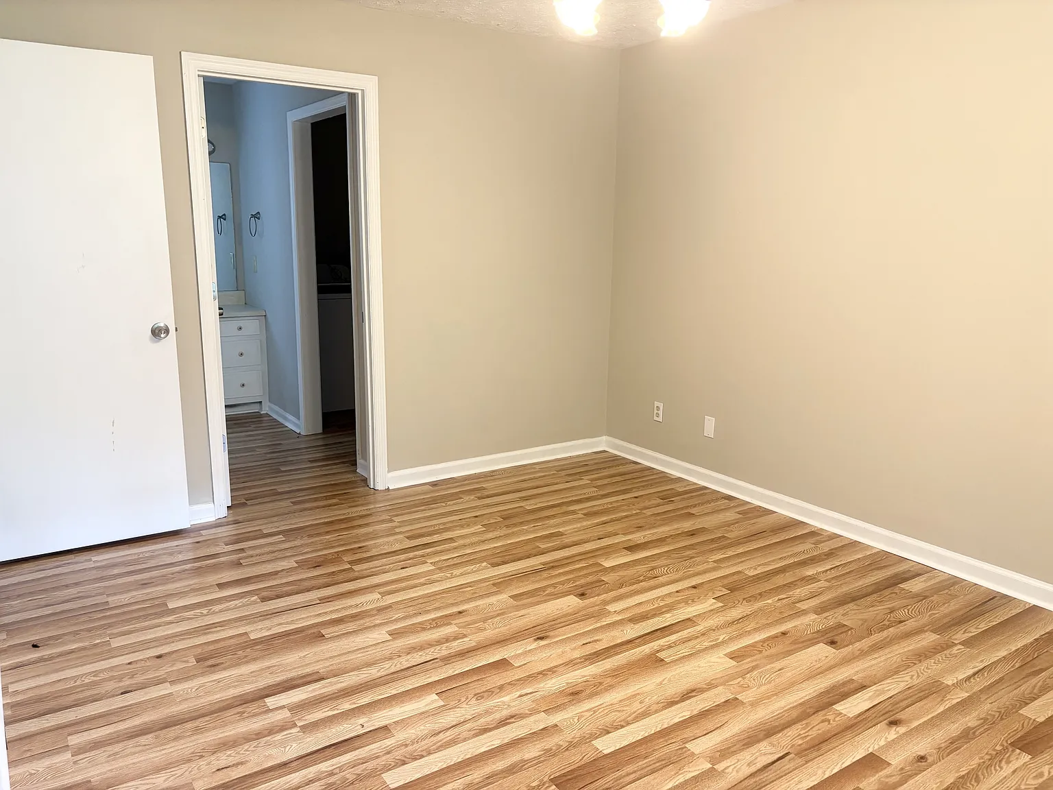169 Deer Chase Drive - 1 — Photo 3