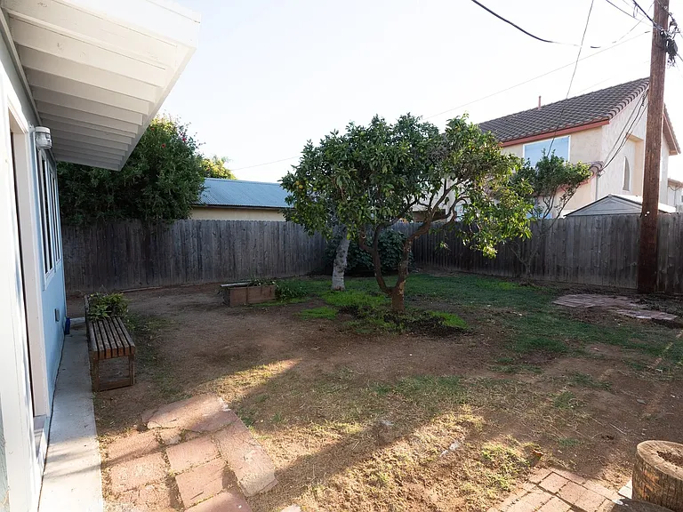 364 2nd Ave — Photo 39