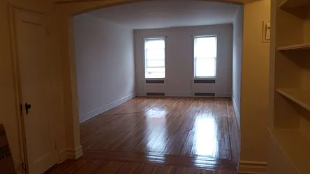 Rented by Max & Associates Realty Corp