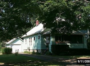 830 92nd St, Niagara Falls, NY 14304