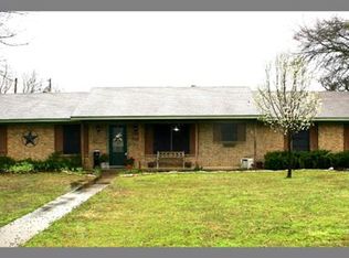 223 Southridge St, Edgewood, TX 75117