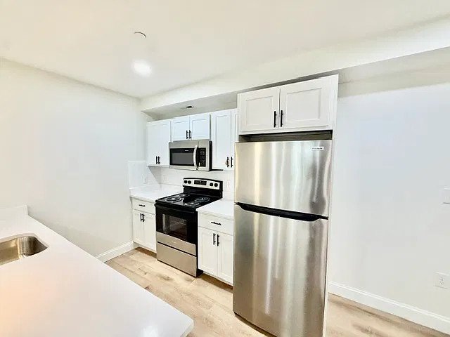 1 bed, 9999 sqft, $2,895 — Photo 4